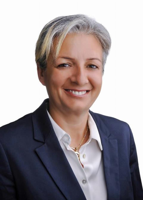 Banu Öğüt
